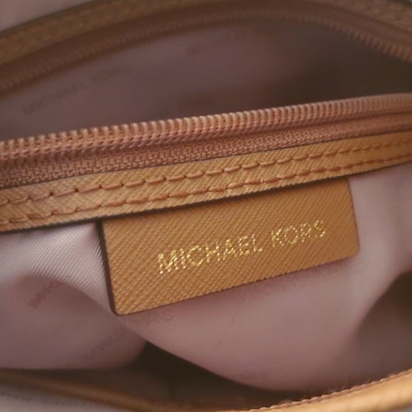 SOLD - Picture 6 of 8